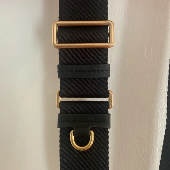 Kate Spade Small Pink Satchel Bag - Picture 12 of 13